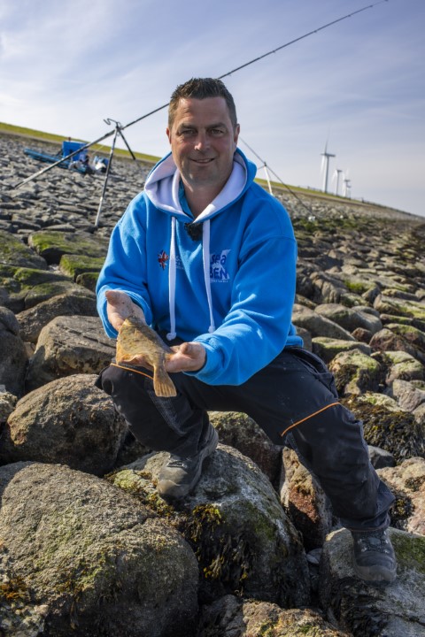 VISblad TV: botvissen aan de Friese Waddenkust (video)